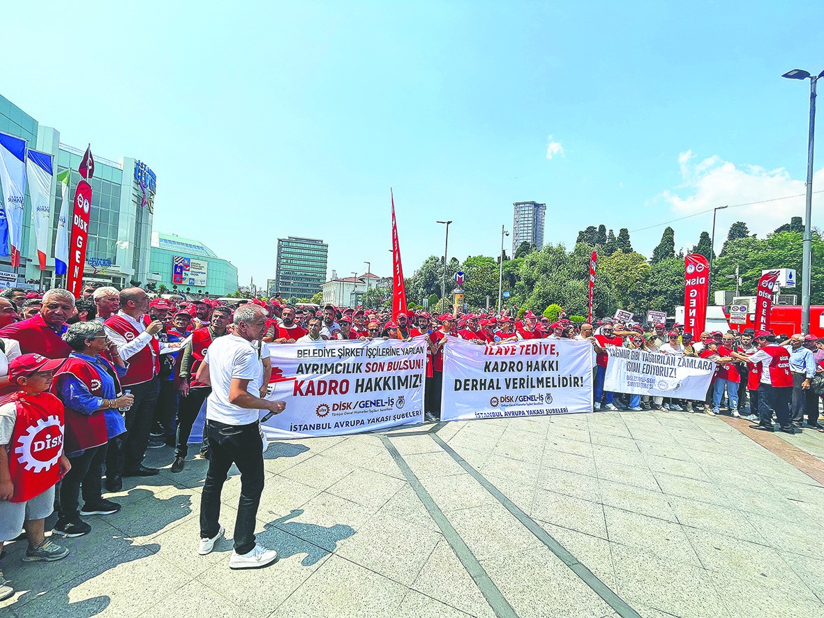 Personelini açlığa mahkûm eden CHP yönetimine belediyeler öfkeli! CHP'ye maaş isyânı