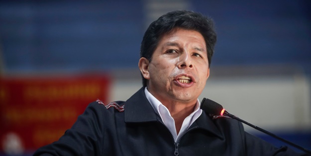 Peru Cumhurbaşkanı duyurdu: Kongre feshedildi