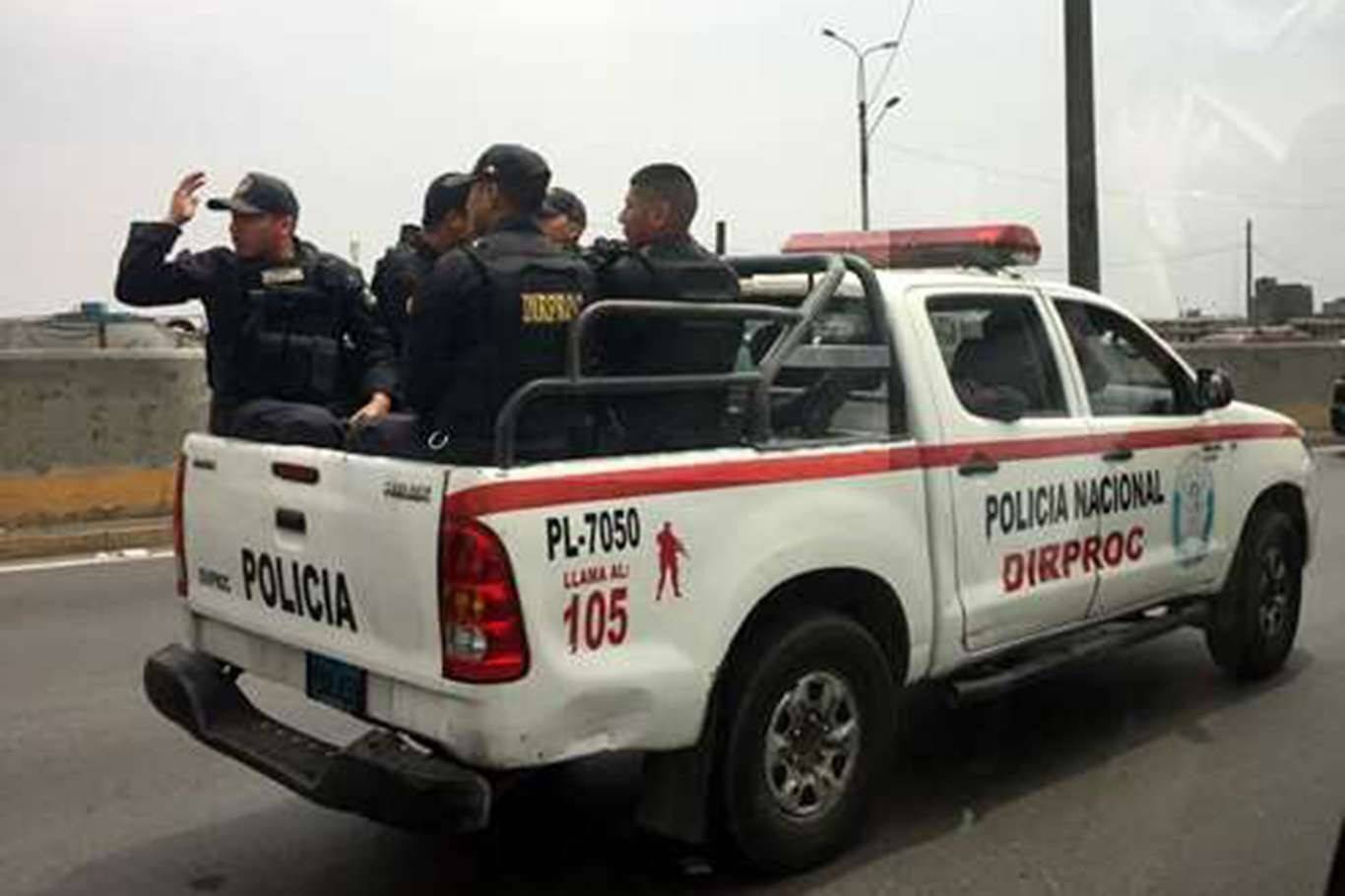 Peru’da belediye başkanı ve eşi suikastle öldürüldü