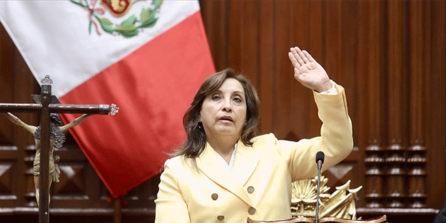 Peru'da erken seçim talebi Kongre tarafından üçüncü kez reddedildi