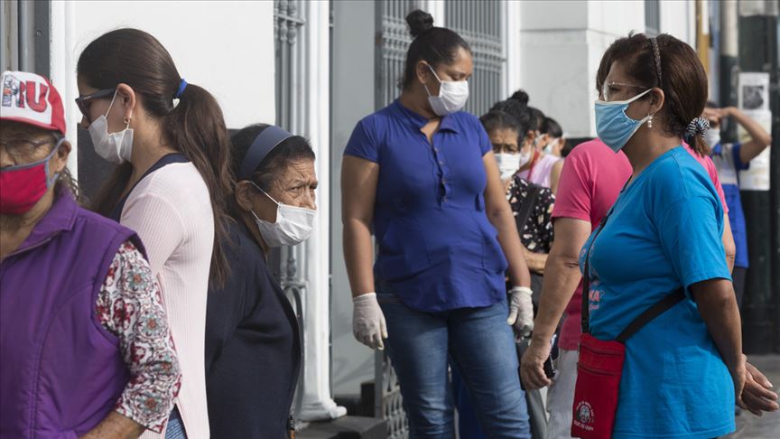 Peru'da Kovid-19'dan ölenlerin sayısı 300'e yükseldi
