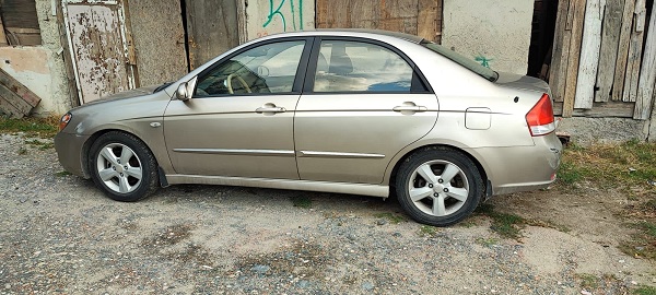 Pes artık! Aracını bakın nerede sürdü