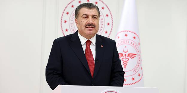 Pes artık! Kemal Sunal'ı anan Fahrettin Koca'ya saldırdılar