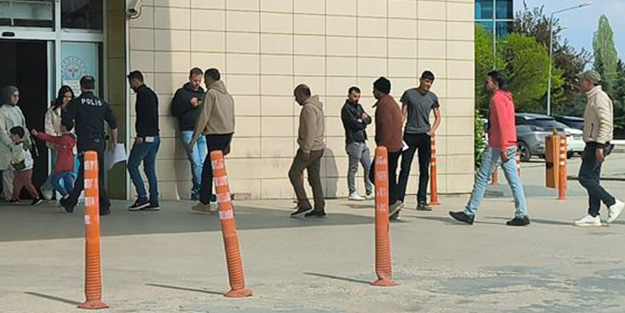 'Pes' dedirten olay! Kiracı evi 10 kişiye kiraladı