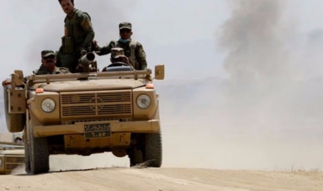 Peşmerge Musul'un girişine yakın yerleri vuruyor