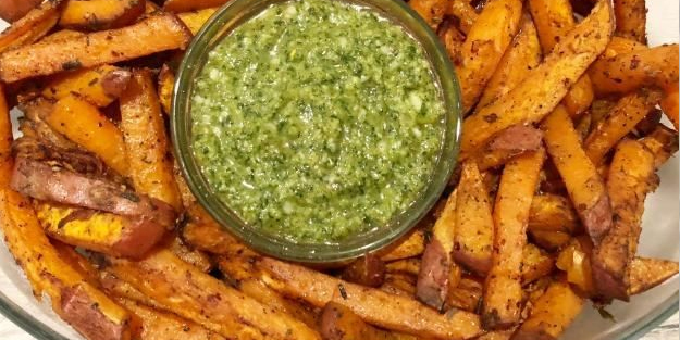 Pesto sosu tarifi: Ev yapımı pesto sos