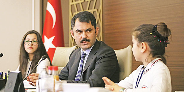 Pet şişe getirenlere kontör yükleyeceğiz