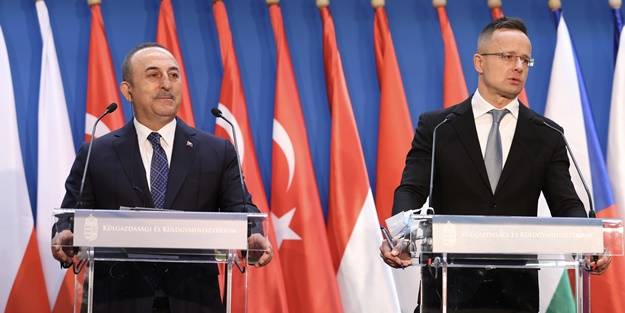 Peter Szijjarto: Kıtanın güvenliği için Türkiye'nin rolü önemli