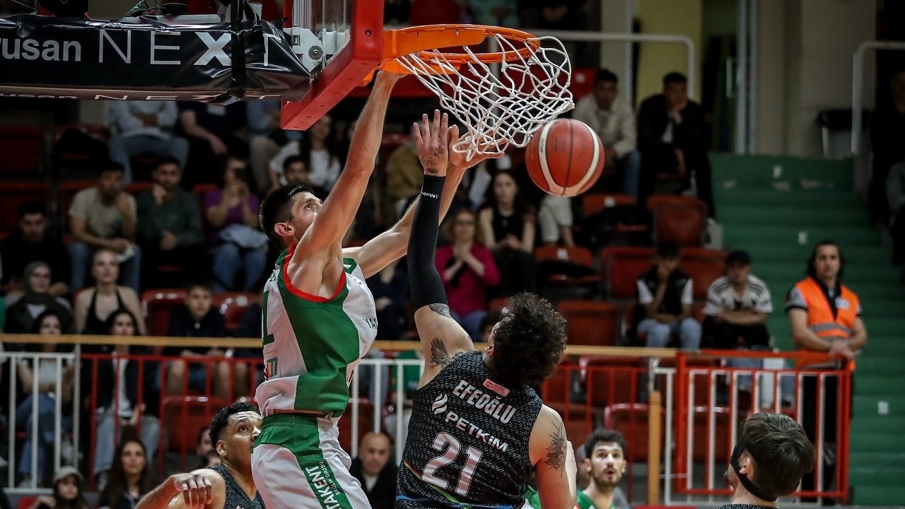 Petkimspor, Yalova’da galip geldi