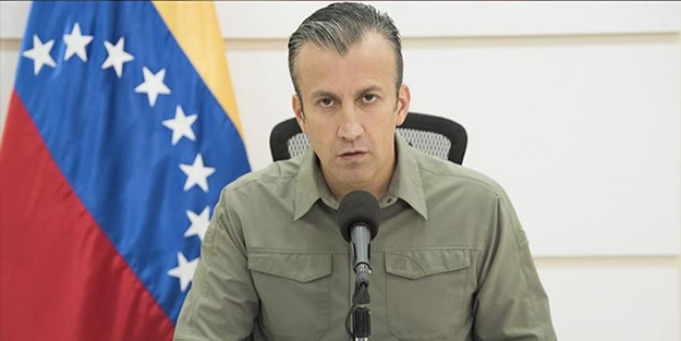 Petrol Bakanı görevinden istifa etti