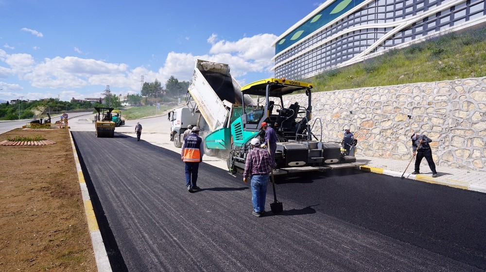 Petrol Caddesi asfaltlandı 