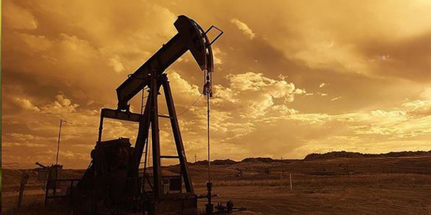 Petrol fışkıran bölge! Rusya'nın petrol ve doğalgaz gelirleri geriledi, beklenmedik şekilde düştü!