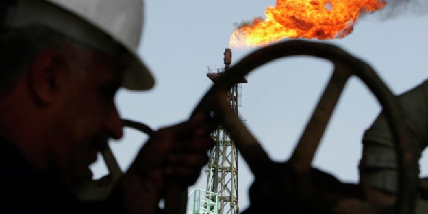 Petrol fiyatları yükseldikçe vatandaşın cebindeki para eriyor