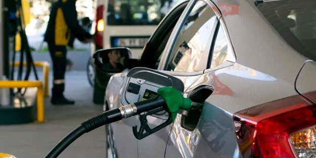 Petrol fiyatlarında büyük düşüş olacak mı? Benzin ve motorin fiyatlarındaki son durum! Akaryakıtta indirim