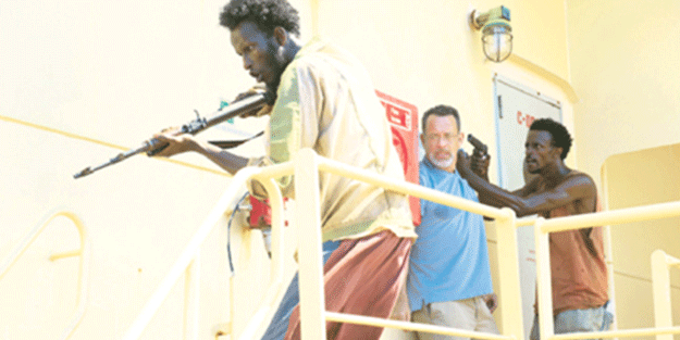 Petrol o kadar ucuzladı ki, korsanlar bile çalmıyor