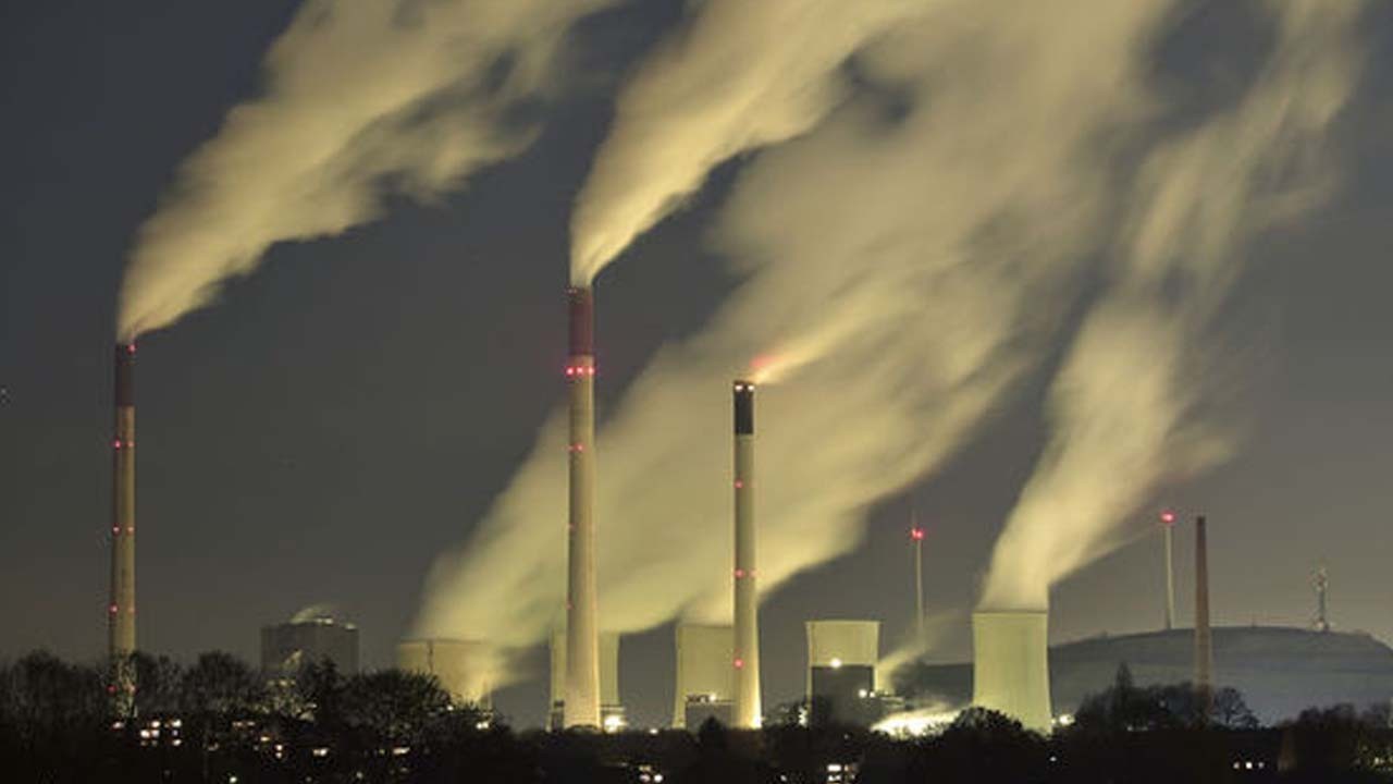 Petrol fiyatları: ABD'de dev şirketlerde iflas endişelerine yol açıyor!