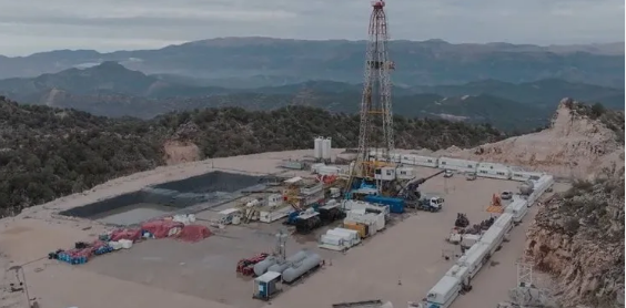 Petrolün fışkırması an meselesi! Çalışmalar derinleşti