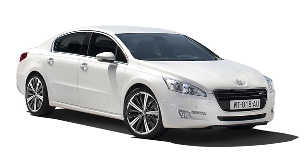 Peugeot 59 noktada bakıma çekiyor