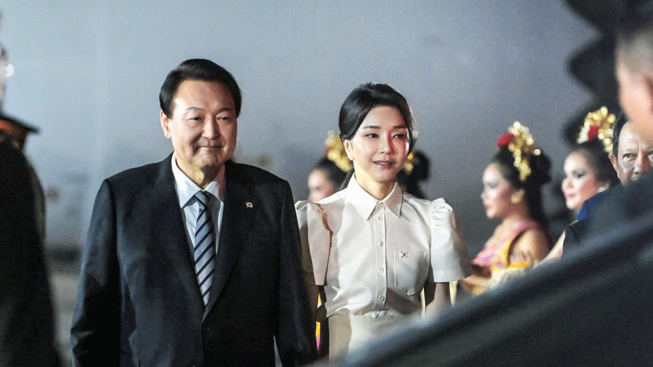 Güney Kore hükümeti, eski Devlet Başkanı Yoon Suk Yeol ve eşi Kim Keon Hee'nin yolsuzluk soruşturma süresi uzadı