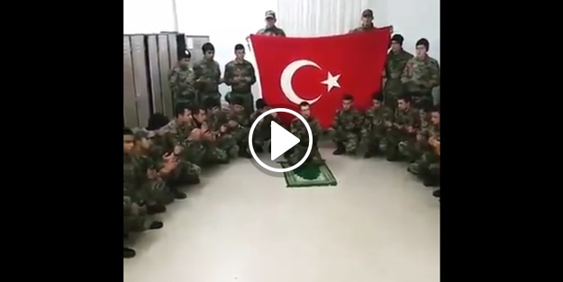 Mehmetçiklerden şehit kardeşlerimize dua