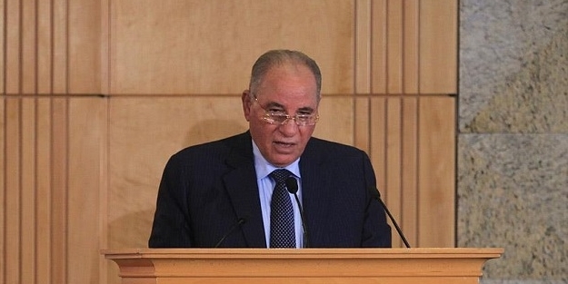 Mısırlı Bakan görevinden alındı