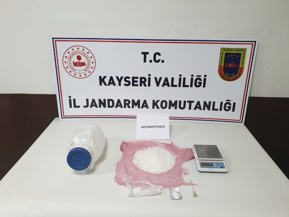 Peynir bidonundan uyuşturucu çıktı 
