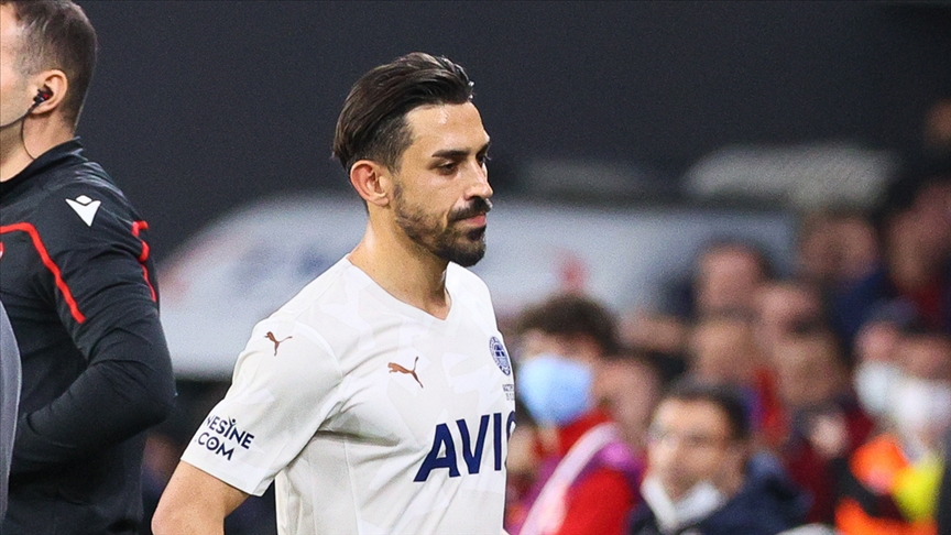 PFDK, Fenerbahçeli futbolcu İrfan Can Kahveci'ye 2 maç men cezası verdi