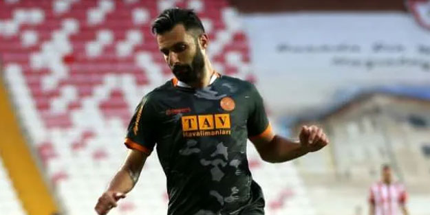 PFDK Tzavellas'a 2 maç ceza verdi