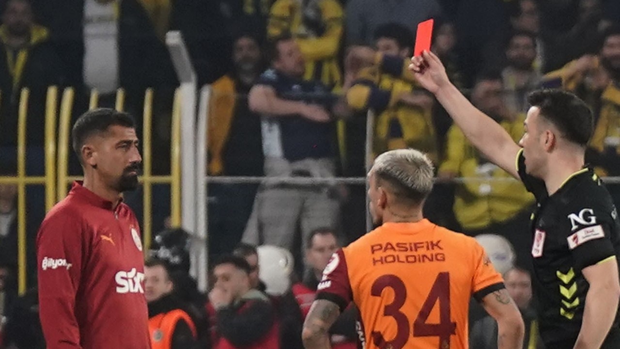 PFDK’dan Galatasaraylı futbolculara ve kulübe ceza