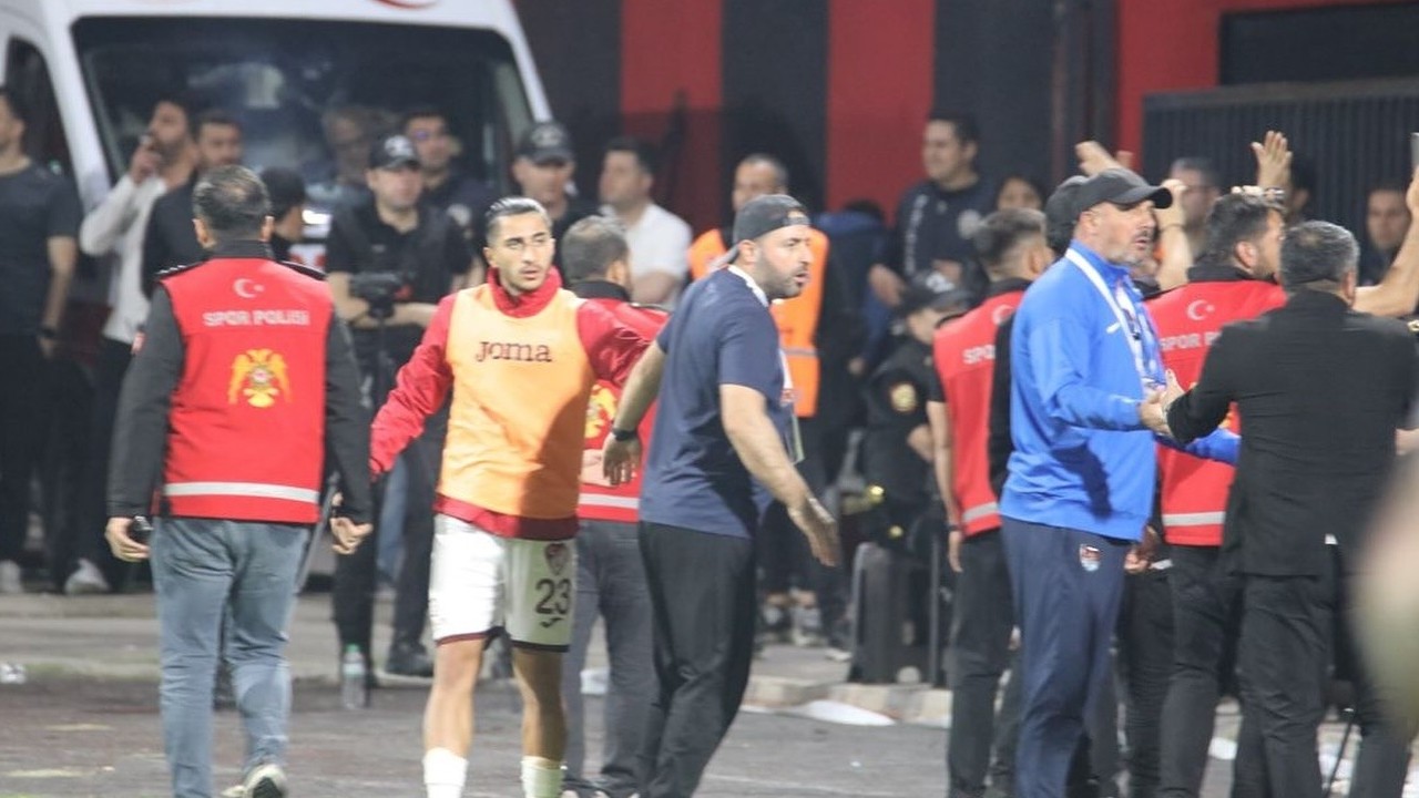 PFDK’dan Vanspor FK ve Elazığspor’a ceza yağdı