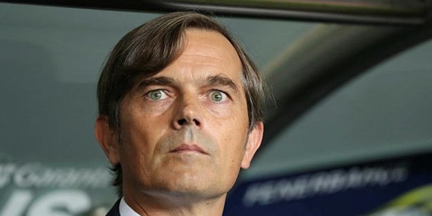 Phillip Cocu'nun görevine son verildi!