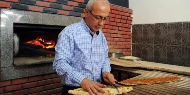 Pideci Lütfi Elvan!