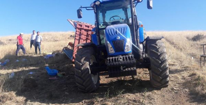 Piknik yolunda kaza: 25 kişi yaralı