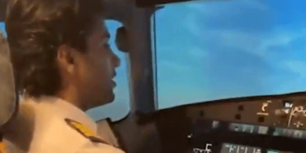 Pilot havada Zuhruf Suresi'ni okudu! Dinleyenler mest oldu