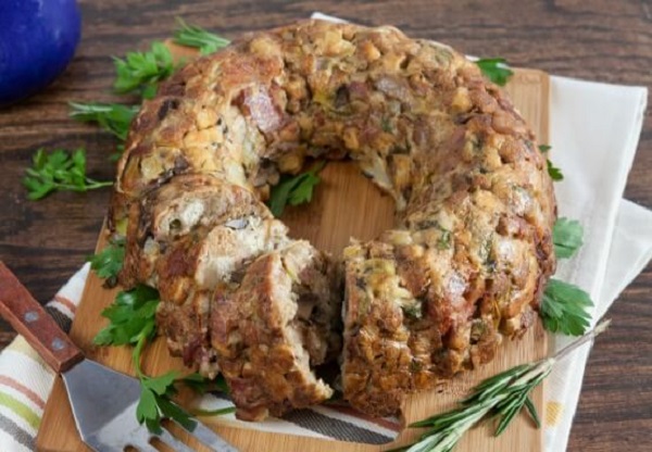 Pırasalı kek nasıl yapılır? Pırasalı kek tarifi