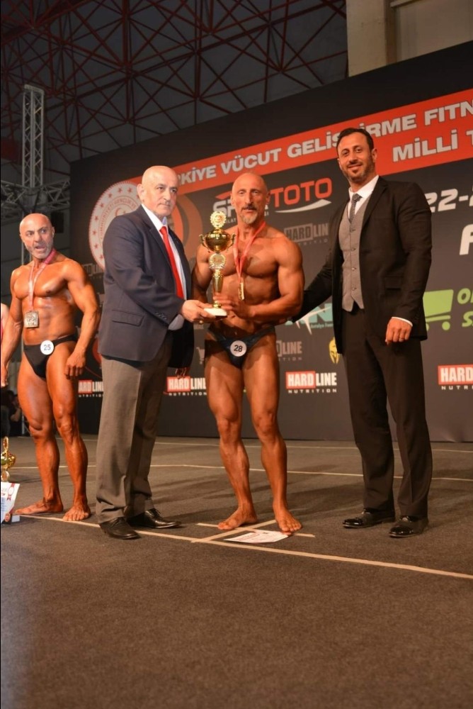 Pişken yeniden şampiyon 