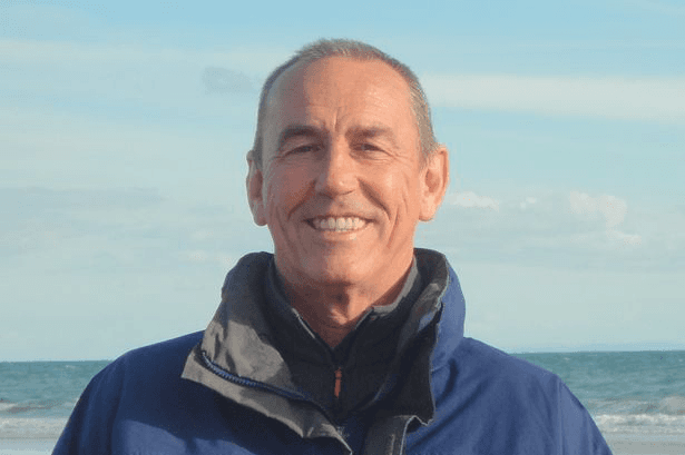 Peçeyi, Darth Vader’ın kaskına benzetti