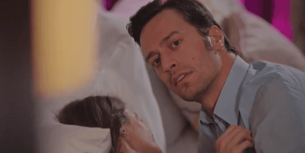 Pislik paçadan akıyor... Camdaki Kız dizisinde büyük rezalet! Sosyal medyada tepki yağdı