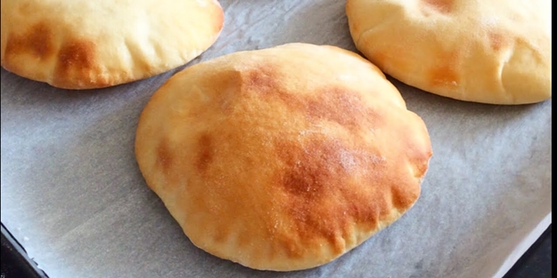 Pita ekmeği nasıl yapılır?