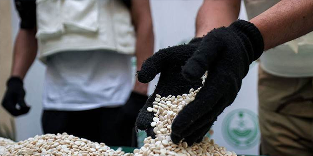 Piyasa değeri 1 milyar dolardan fazla! Arap ülkesinde 13 ton uyuşturucu yakalandı