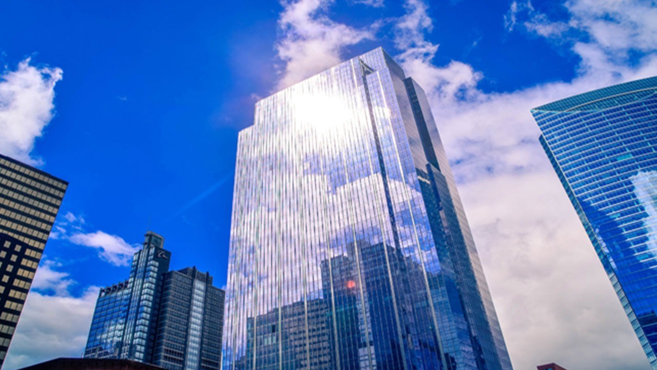 Piyasalarda deprem! Dev firmalar peş peşe iflas etti