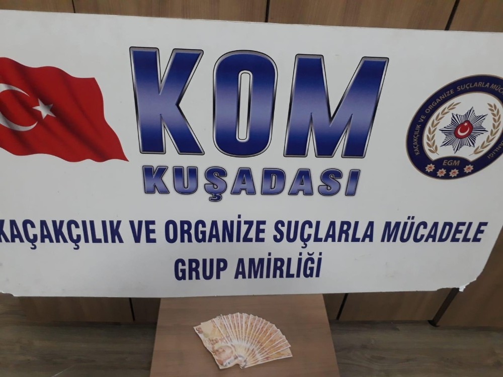 Piyasaya sahte para sürecekti polis yakaladı 