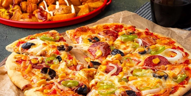 Pizzacıların tarifi: Mayasız, sadece 15 dakikada hazır!