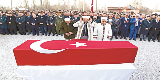PKK bomba patlattı: 5 şehid