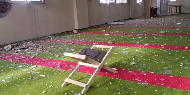 PKK camileri böyle yıktı - FOTO