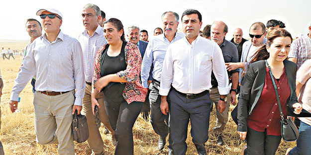 PKK hamisi bakanlar istifa etti