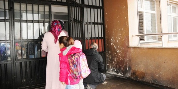 PKK ilkokula saldırdı!