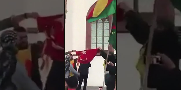 PKK sempatizanlarından büyük alçaklık! Türk bayrağını yaktılar
