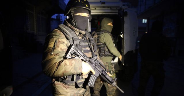 PKK sığınakları kullanılmaz imha edildi