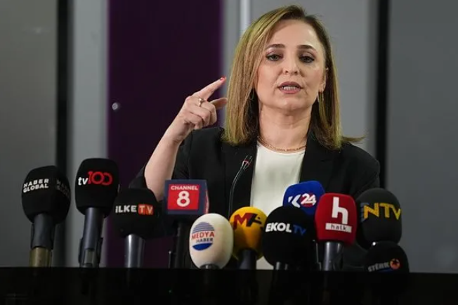 PKK silah bırakıyor! DEM Parti’den açıklama